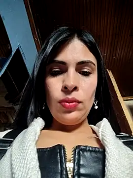 Astrid-- 라이브 XXX 채팅