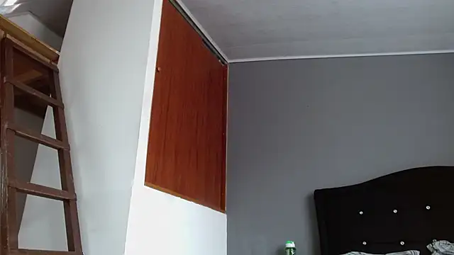 Živý XXX chat Emilia_1995