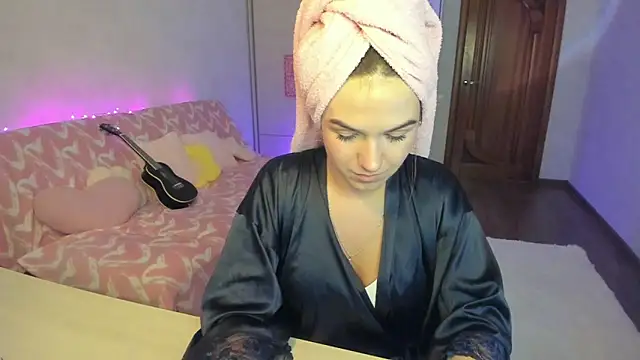 Chat XXX en directo de luna_lust_212