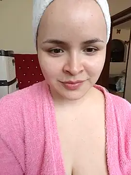 SeleneLuminari8's Live XXX Chat