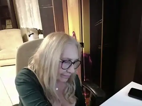 دردشة sofia_xkiss الجنسية المباشرة