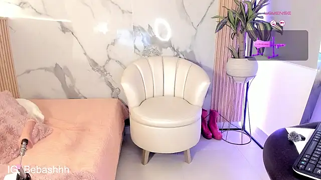 Fyre_divine's Live XXX Chat