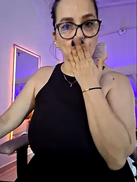 MariaPau_83 Chat XXX in diretta