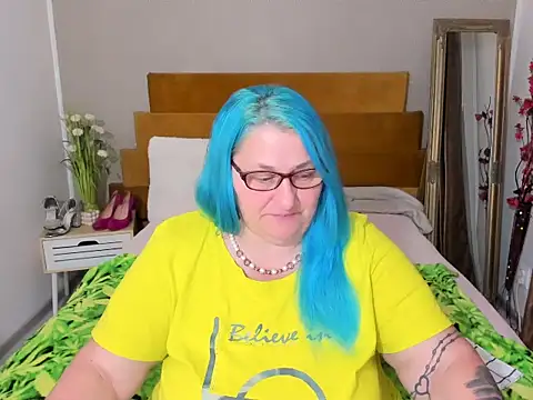 Sugarmommy_69X Chat XXX live