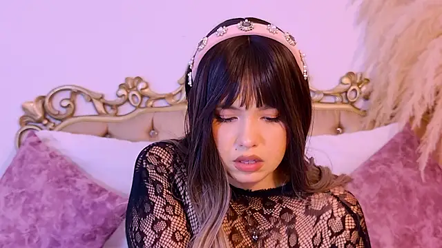 XXX chat uživo modela AngelRoussy