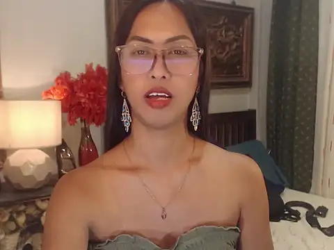 Nathalieheartt's Live XXX Chat