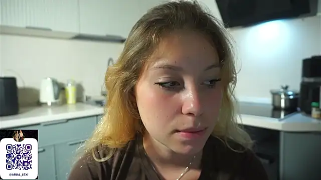 Sairallyn Chat XXX in diretta