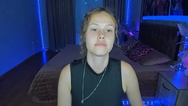 BeatriceShine Chat XXX live