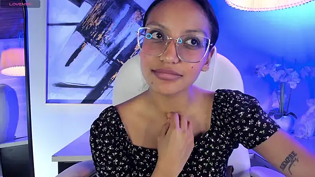 emma_brooks_ live XXX chat