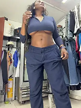 Chat +18 de MAREIA_25 ao vivo
