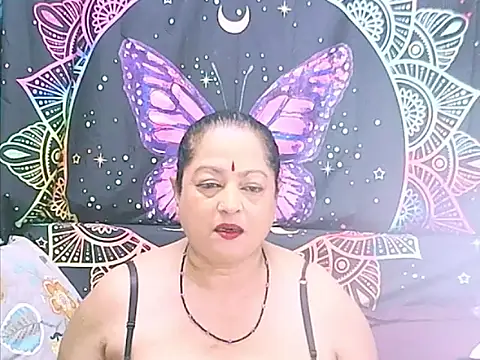 Chat XXX en directo de matureindian