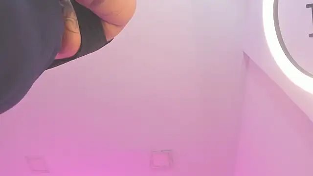 XXX chat uživo modela silvana__miller