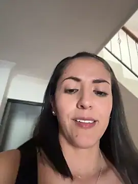 SamanthaWalker_ Adlı Modelin Canlı XXX Sohbeti