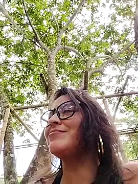 LUNAGREEN_1's Live XXX Chat