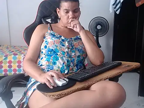 Adriana_0312 Live XXX-chat