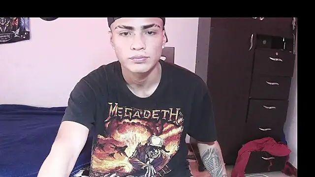 Fenix_hardcock Pertunjukan Webcam