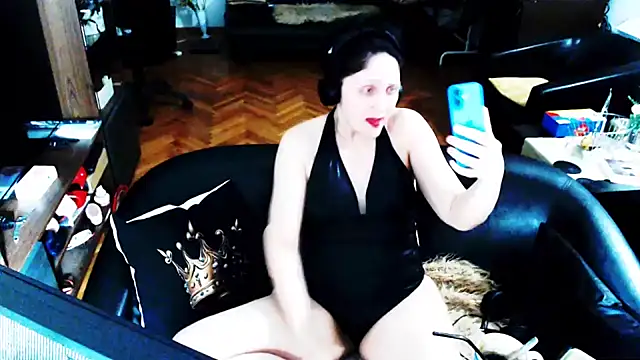 Imperatriza's Live XXX Chat