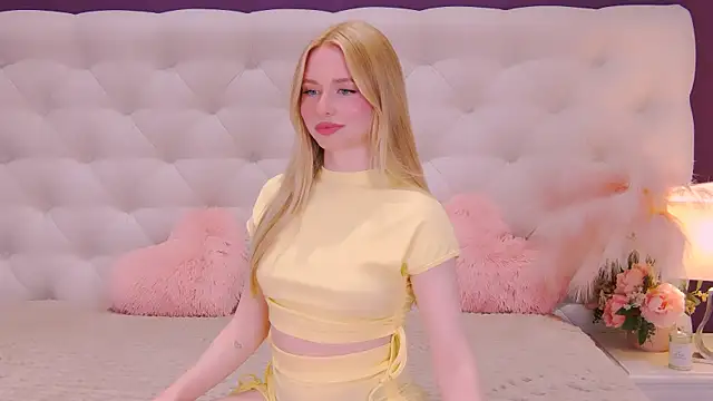 RheaSky Live XXX-chat