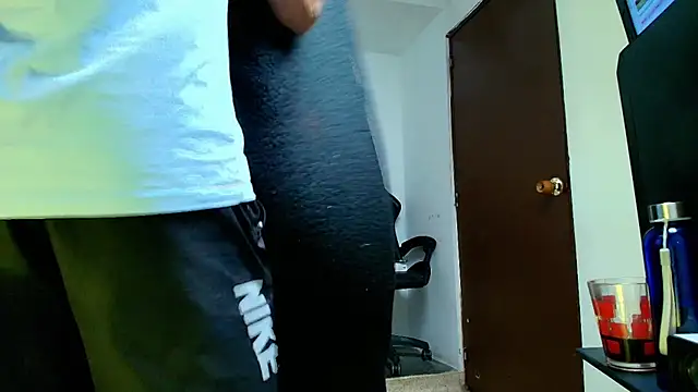 max_ashley_mds লাইভ XXX চ্যাট