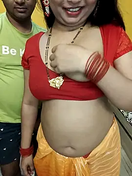 MONAJI_HOTn Webbikameraesitys
