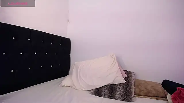 Chat +18 de desire_matture ao vivo