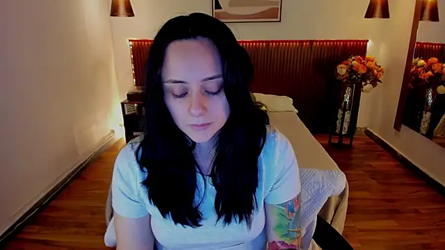 Chat +18 de KatherineBond ao vivo