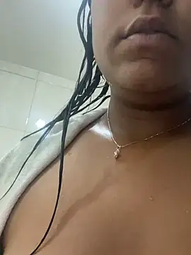 CacauShow01's Live XXX Chat