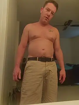Bigtater1999's Live XXX Chat