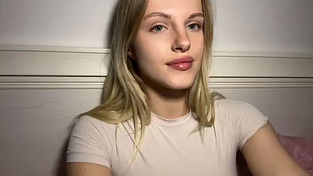 UnwedGrist Adlı Modelin Canlı XXX Sohbeti