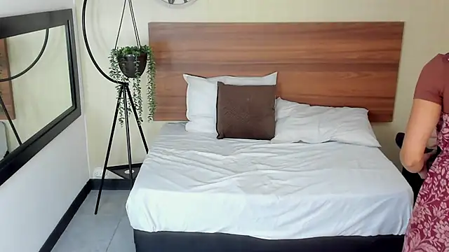 دردشة SamayRyann الجنسية المباشرة