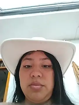 Amber_Herrera élő XXX-chatje