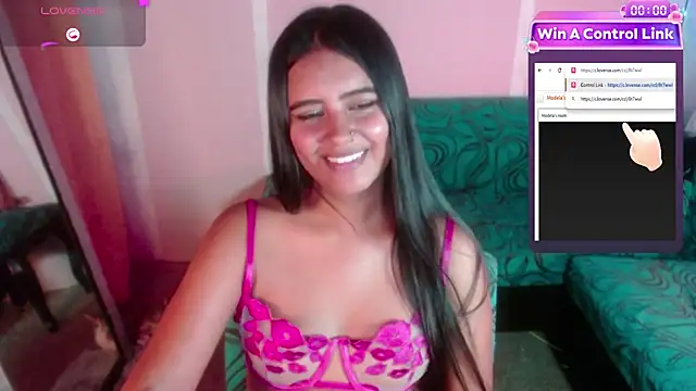 Chat +18 de sweet_susy222 ao vivo