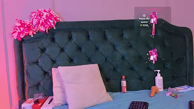 צ'אט XXX בשידור חי של CANDY_MOON_CR