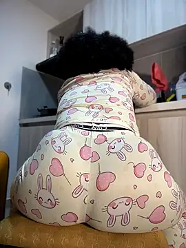 Rizos_hot_official live XXX chat