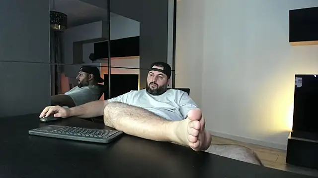 XXX chat uživo modela DravenPeak