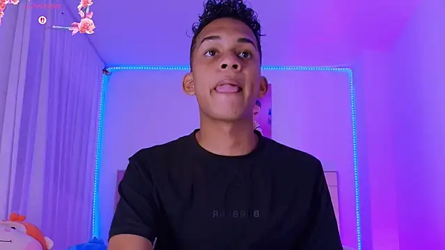 แชท XXX สดของ dilan_alfonzo