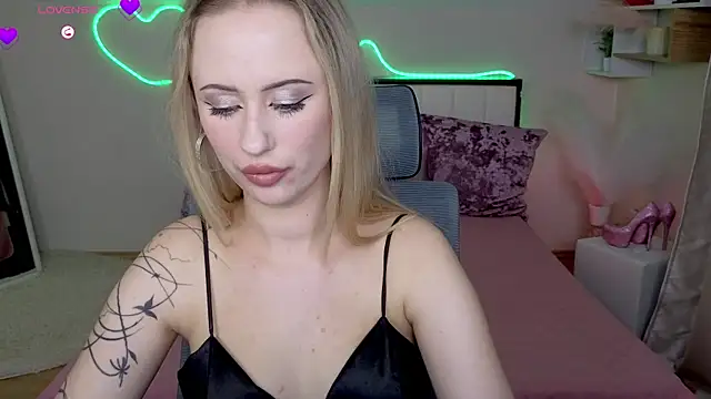 SashaBrooks Live XXX-chat