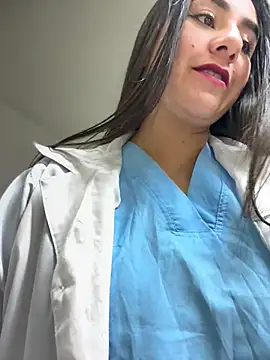 CAROLINE__07: онлайн-секс-чат
