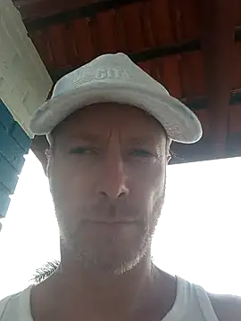 Chat +18 de Loiroatv36 ao vivo
