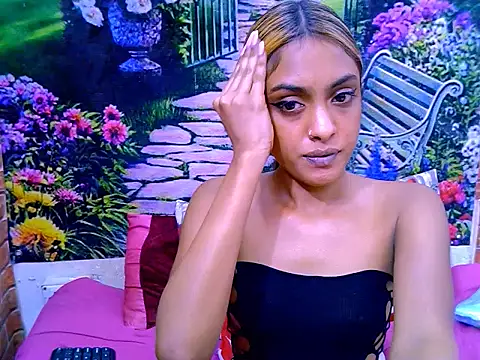 IndianPretty14u2Luv Chat XXX live
