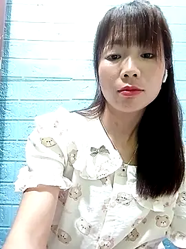 Chat +18 de AmyLinee01 ao vivo