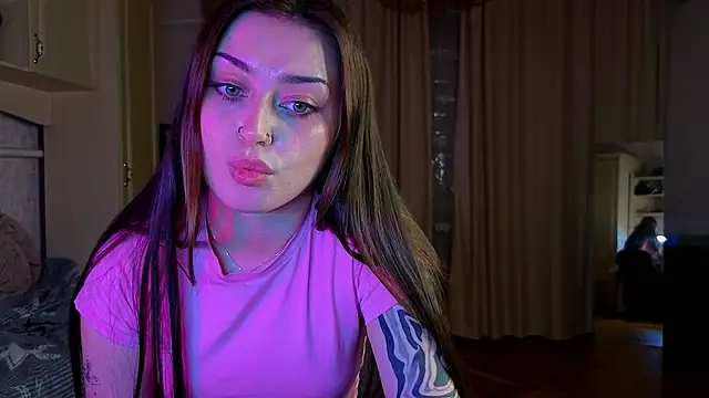 Chat +18 de danieliis ao vivo