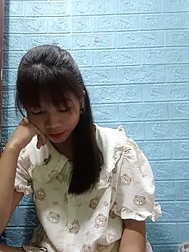 AmyLinee01 现场XXX聊天
