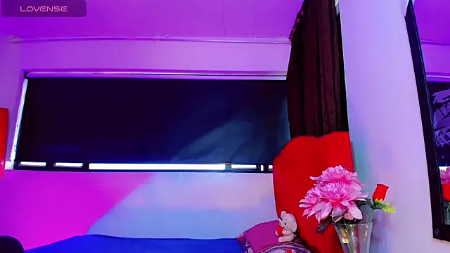 دردشة Britany_montiel الجنسية المباشرة