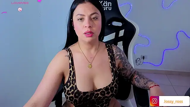 XXX chat uživo modela Victoryyy_