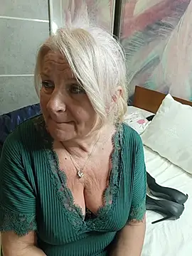 AvrilMillers – Live XXX-chat