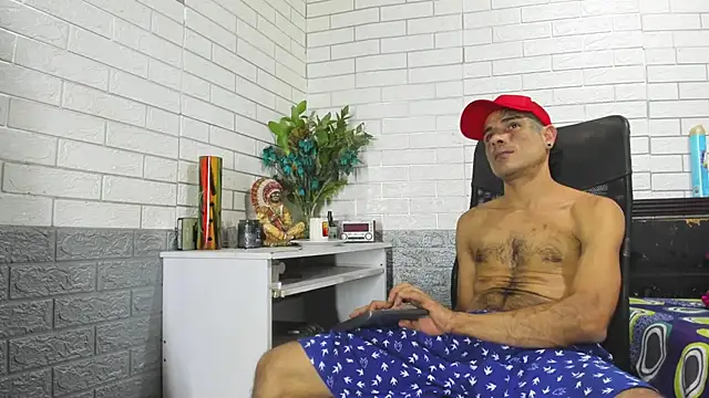 GeorgeZarrate XXX чат на живо
