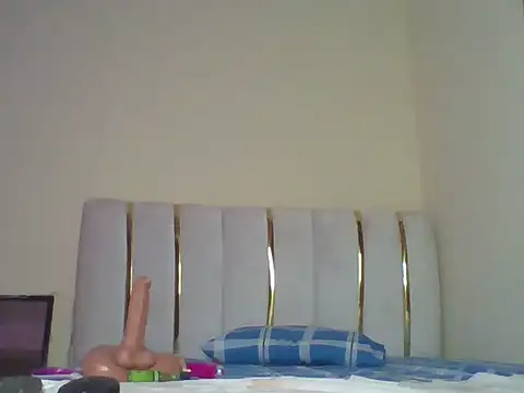 Belle_bubbles élő XXX-chatje