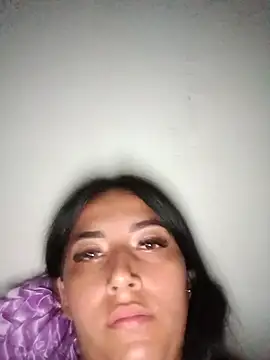 Ann_Houston_ Adlı Modelin Canlı XXX Sohbeti