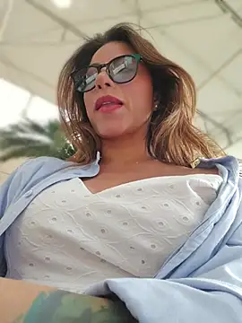 عرض كام Karen_San_Miguel